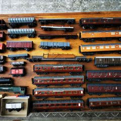 Triang Hornby 00 gauge carriages