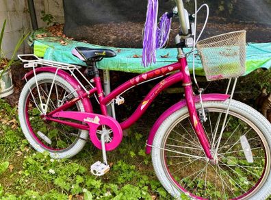 Girl's bicycle