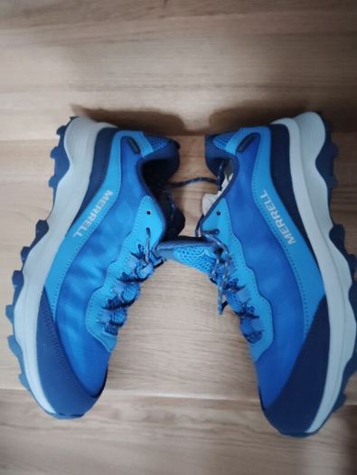 New.MERRELL Waterproof boys kids shoes size UK4