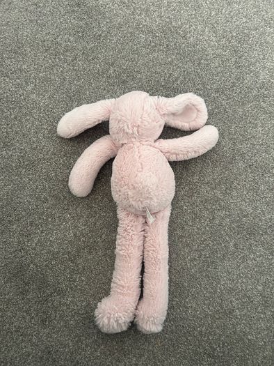 Next pink rabbit