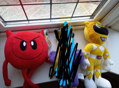 Peluches emoji and power ranger