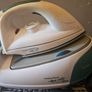 Steam Iron for sale Image 2