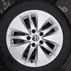 16" Vw Alloys with tyres