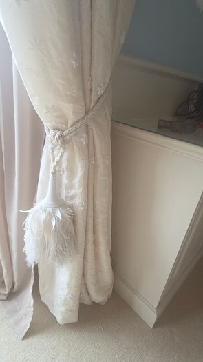 Curtains 270Lcm x 200Wcm - tie backsx2 - pole