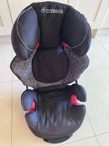 Maxi Cosi High back car seat