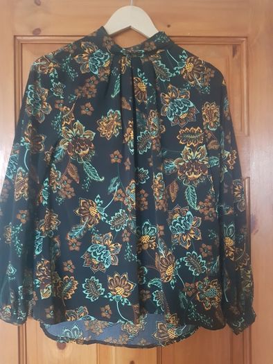 Ladies tops