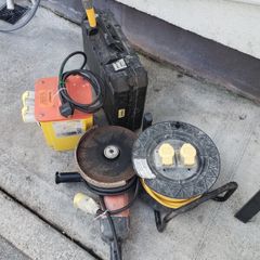 110v t