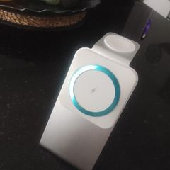 apple iphone charger