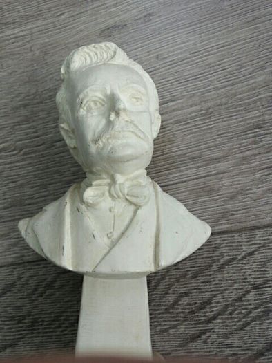 Puccini Bust