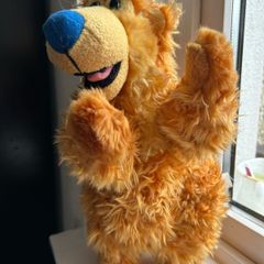 Bear in the Big Blue House Cha Cha cha