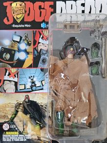Hiya Toys Judge Dredd 1/18 scale figure Cursed Earth Version