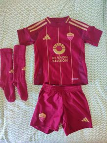 Roma kit kids size 3-4y