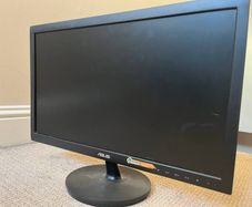 PC Monitor 22" - VGA