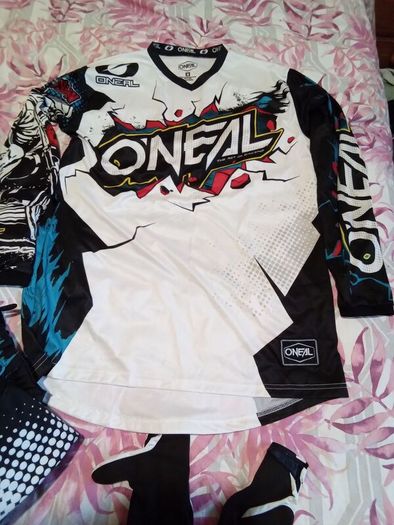O' Neal motocross suit trousers and jersey