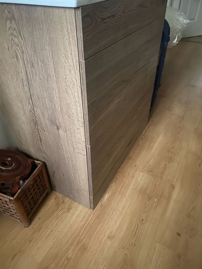 Bathroom vanity unit