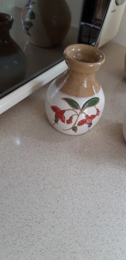 Two O'Neill Pottery Vases from 1982