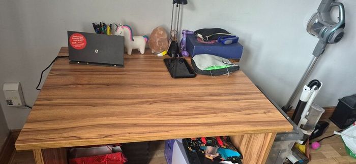 Desk to be collected