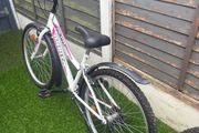 girls bike barely used. 6 speed , immaculate condition.