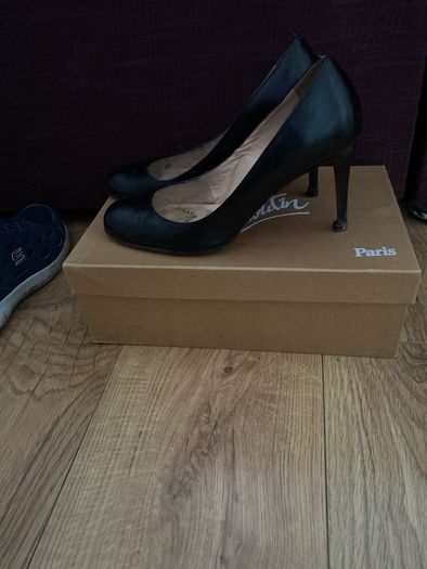 Christian Louboutain black pumps size 4