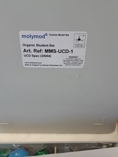 Molecular set new