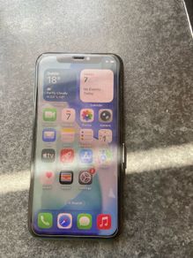 iPhone 11 Pro good condition 256gb