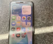 iPhone 11 Pro good condition 256gb