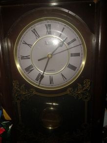 clock with battery