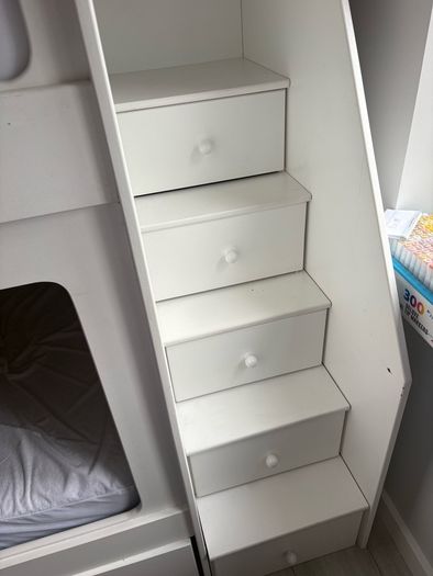 Double/triple bunkbed