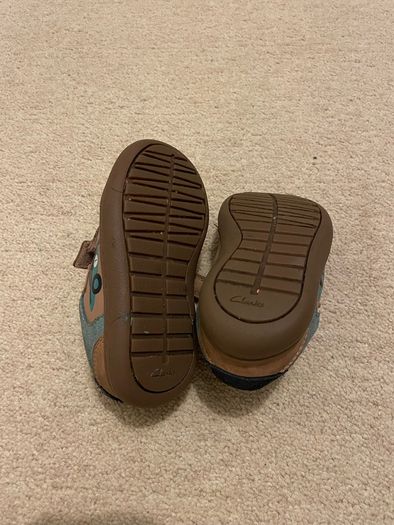 Clarks boys shoes size 5.5