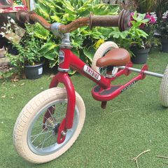 Kids try bike balance bike