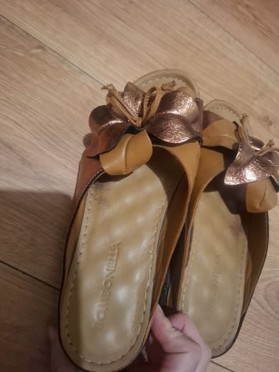 leather sandals
