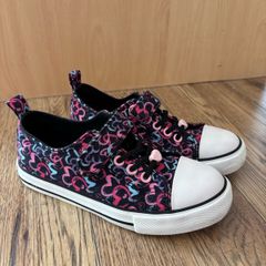 girl shoes size 32