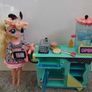 LOL playset and a doll Image 3