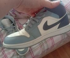Air Jordans size 7