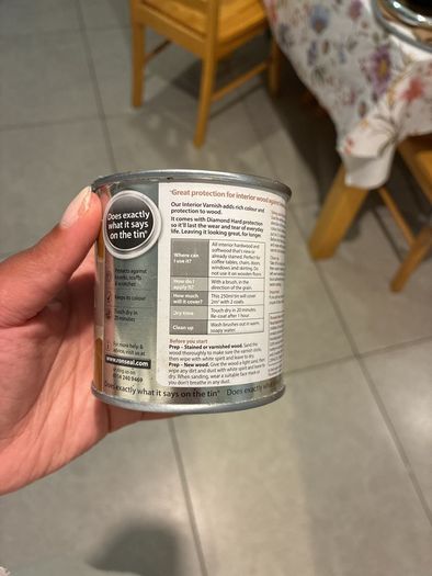 Ronseal Interior Varnish in Medium Oak