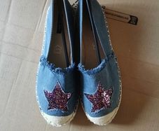 Spanish Style Flat Shoes size 6 - new