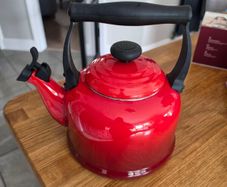 Le Creseut Kettle
