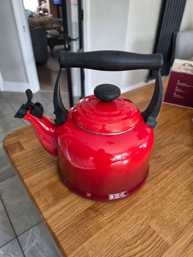 Le Creseut Kettle