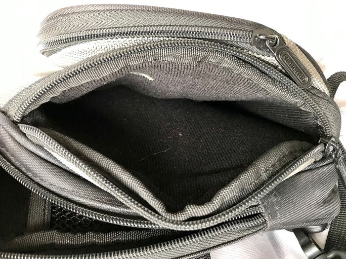 Nintendo  carry bag