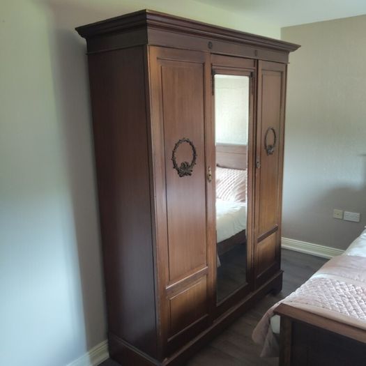Antique Mahogany Wardrobe