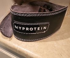 weightlifting belt