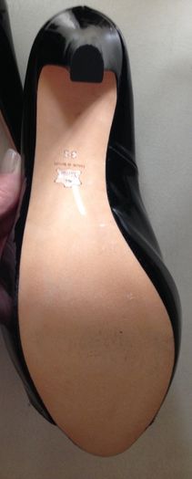 LK Bennett heels