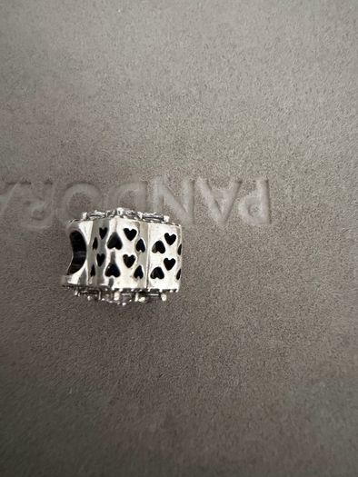 Genuine Pandora Dazzling Daisies