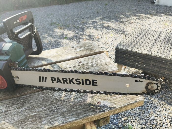 chainsaw