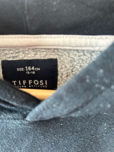 Tiffosi hoodie. Age 13/14