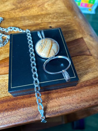 silver solid pendant and heavy chain