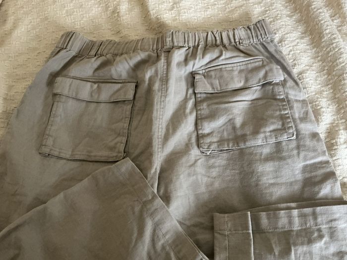 Men's shorts size 32