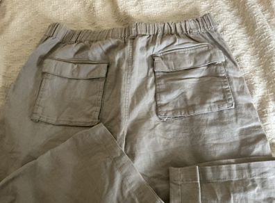 Men's shorts size 32