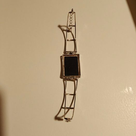 Vintage silver bracelet with onyx stone