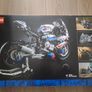 LEGO Technic 42130 BMW M 1000 RR Motorcycle Image 3